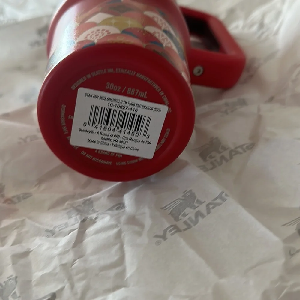 Stanley Red Dragon Lunar New Year Tumbler 30 oz Quencher H2.0 FlowState Cup - Picture 3 of 4